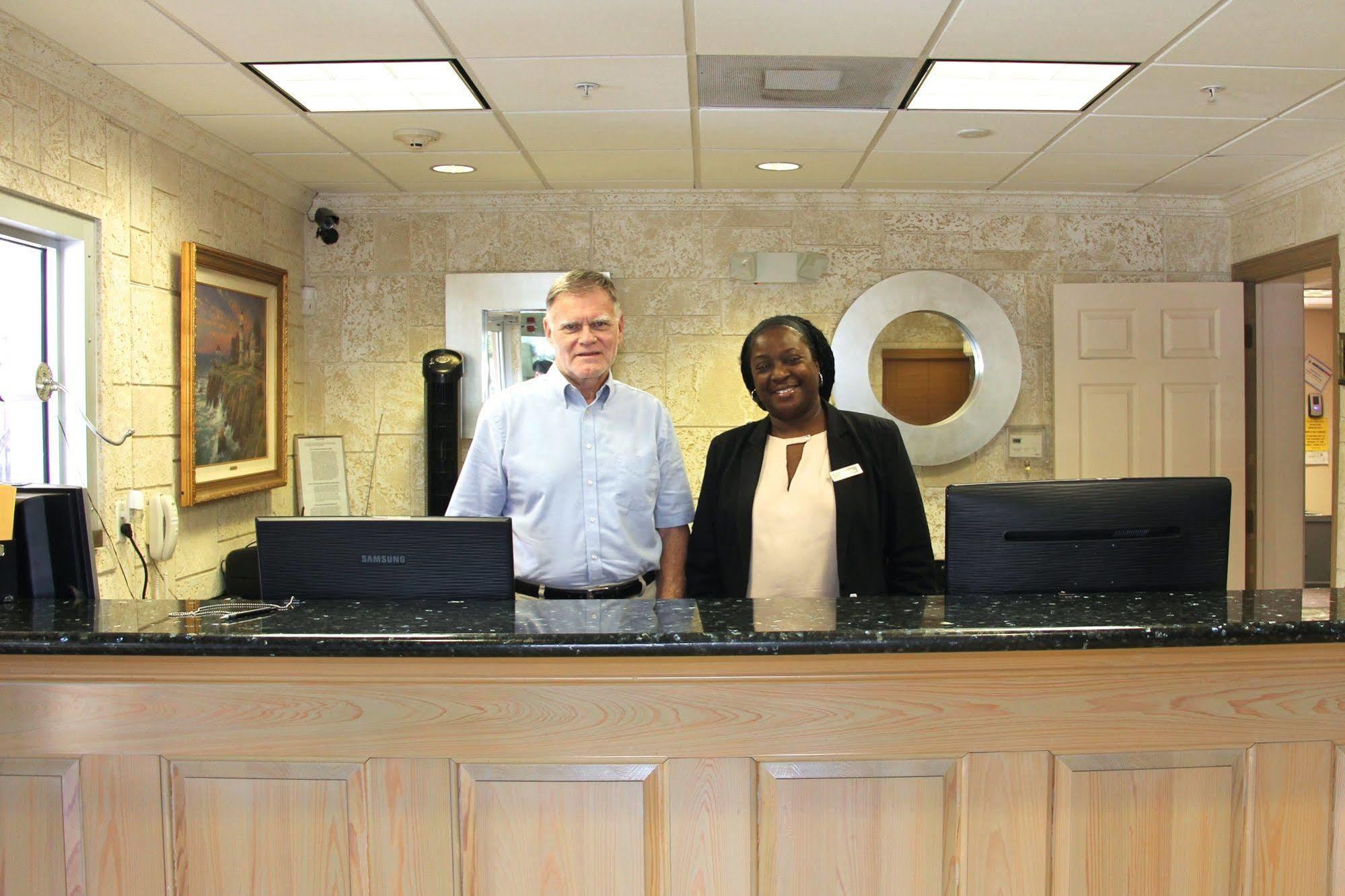Royal Inn Hotel Loxahatchee Esterno foto